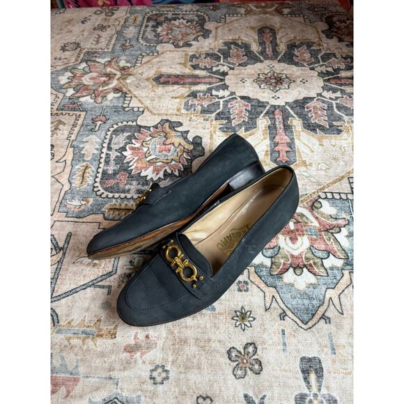 Vintage Salvatore Farragamo Suede Brass Hardware Slip On Loafers Women's 8 - Picture 1 of 11